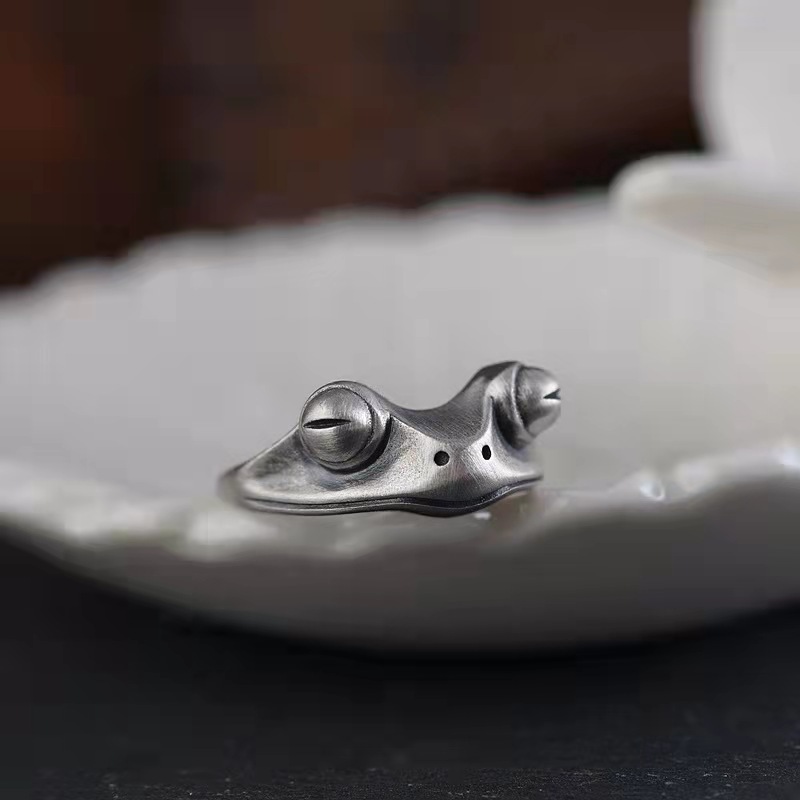 Retro Distressed Frog Ring For - огляд і ціна Men Accessories Drawing
